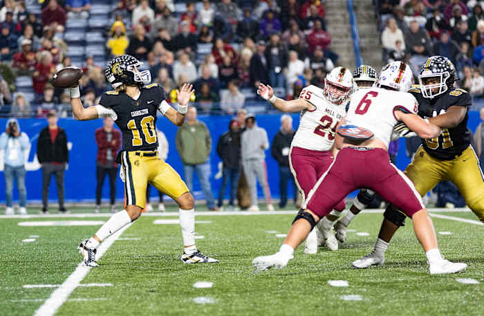 No NIL means Julian Lewis can focus on football; T.C. Lewis says that if Georgia legalizes the deals, they’ll be selective.